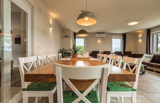 Luxury Pool Villa Gradin - Photo 17