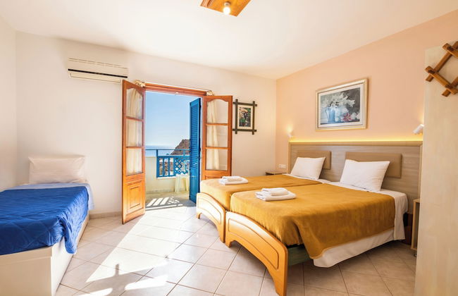 Arhontiko Hotel - Photo 7