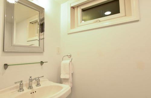 Roof Deck, Walk to Forest Beach, Fire Pit! - Foto 25