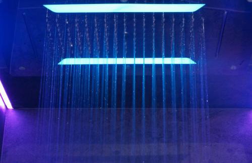 Suite Luxe Eden - Hammam Privé et Cinéma Immersif - Expérience unique - Foto 14