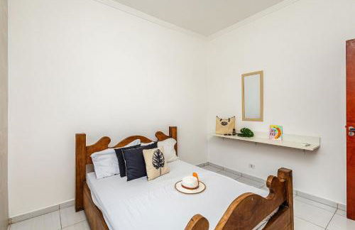 Casa confortável para Famílias e Grupos com Ar-condicionado em Praia Grande - Foto 11