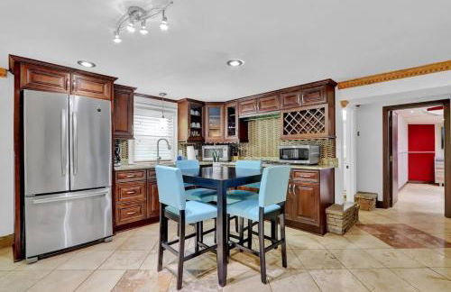 Big 6BR,4BA Home w 10-Car Parking for CrewsGrps - Foto 91