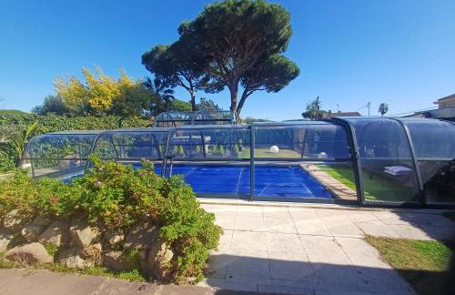 Encantadora villa con piscina climatizada marzo 2026 - Foto 3