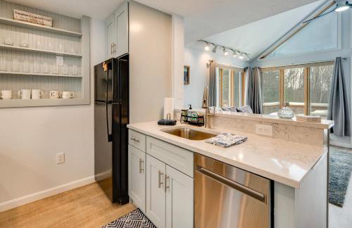 Mtn-View Thornton Condo with Community Perks and Deck! - Foto 7