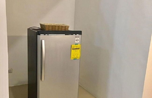 Rona's Townhouses - Photo 5