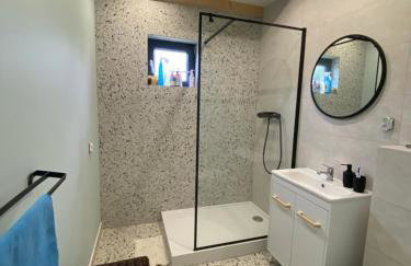 Baciki 61- domek przy lesie - Foto 13