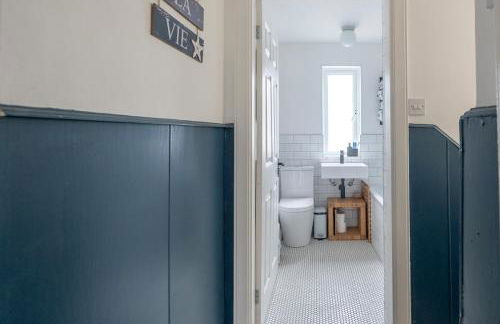 Troon Centre Seaside Retreat -Apt close to Beach Golf and Surf - Foto 26