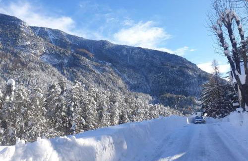 The family bienvenidos a Canfranc - Foto 38