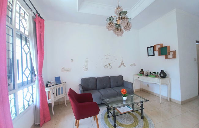 Homestay Jogja 4 Kamar Tidur Full AC Seputaran Umbulharjo dekat Gembiraloka - Foto 14