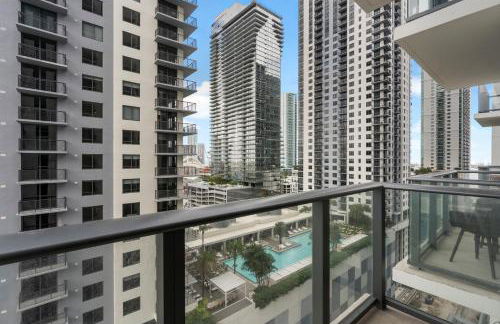 Luxury Urban Comfort at The Crosby Miami - Central Location - Foto 15