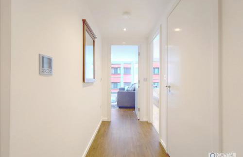 Deluxe One Bed Apartment by London ExCeL & O2 - Photo 13