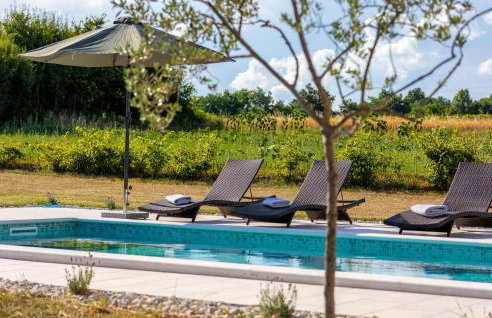 Amazing Home In Zminj - Foto 2