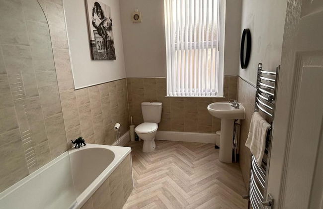 Apartment - Sleeps 3 - Pet Friendly - Parking - Foto 7