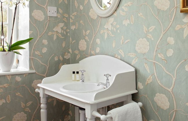 Epsom Cottage - Photo 12