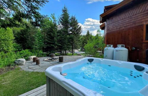 1800OR Unique 'yurt' home in Bretton Woods 1 mi to skiing firepit foosball beach Hot tub - Foto 24