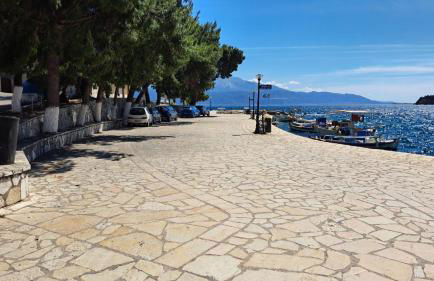 Heirlooms and Halos - Foto 59