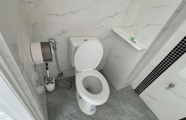 The Loft Living Space - Photo 62