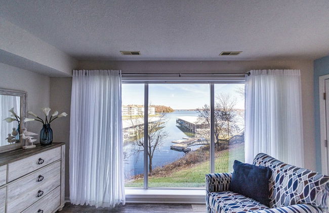 Lazy L at the Lake Chic 3 BDR Condo w/ Boat Slip - Photo 30