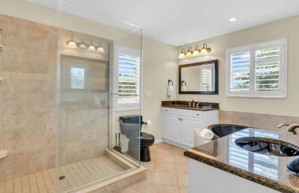 Dockside Paradise - Waterfront, Boat Dock, Swimming Pool and Spa - Foto 4