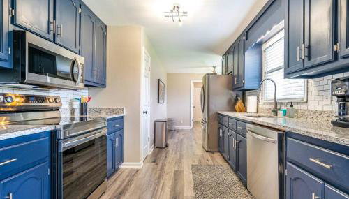 NEW Fully stocked luxury home close to I65 and I72 - Foto 4