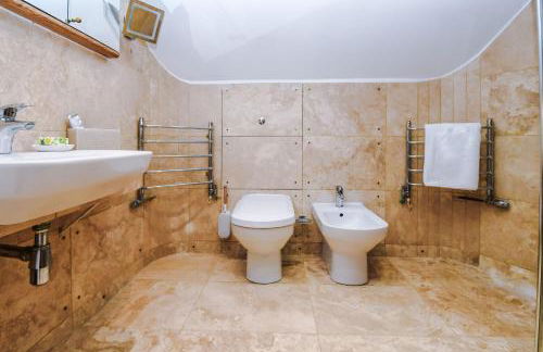 Manby Louth 5BR Home 3Bath Parking WiFi - Foto 4