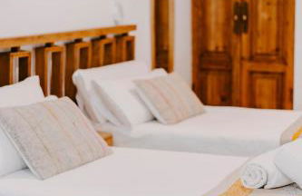 Hacienda Clavero Four Garden Apartment - Photo 28