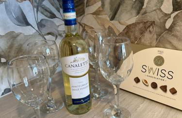 Stunning 2 bedroom apartment - Foto 26