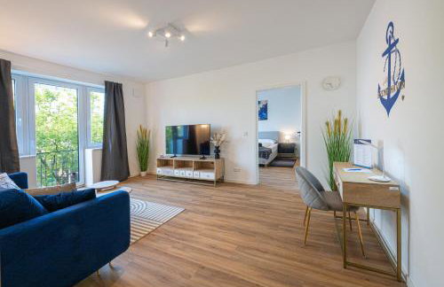 Skipper's Deck - Stilvoll und zentral nahe Hafen und Deich, inkl Parken, 2 Arbeitsplätze, Wlan, voll ausgestattete Küche - Foto 2