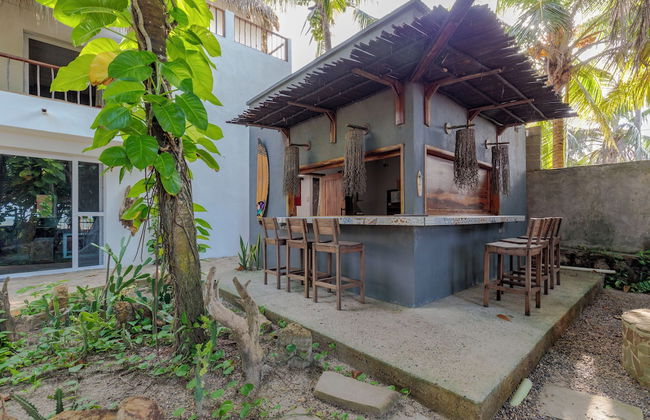 LAS DUNAS BEACH HOUSE - Photo 15