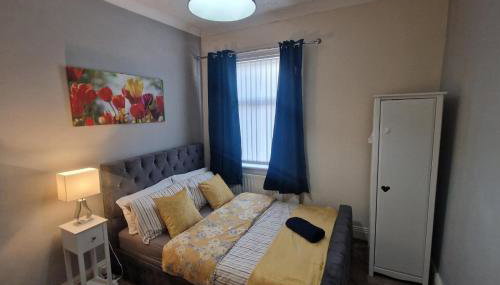 House - Sleeps 4 - Garden - Parking - Foto 2