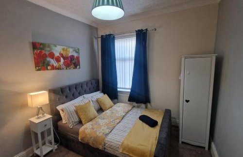 House - Sleeps 4 - Garden - Parking - Foto 2