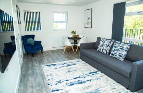 Bridge Court by Sterling Edge - Stylish 1-Bed Apartments with Balcony or Private Garden and Free Onsite Parking - Foto 55