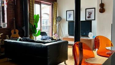 2 Bed Duplex Penthouse Apartment by Mathew Street Sleeps 6 - Foto 2