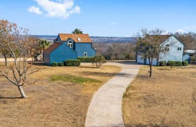 Scenic 5-Acre Retreat with Hot Tub Pool & Game Room - Foto 27