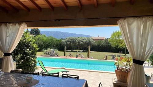 84A - "Mas d'Elise" magnificent villa with pool in the heart of Luberon - Foto 4