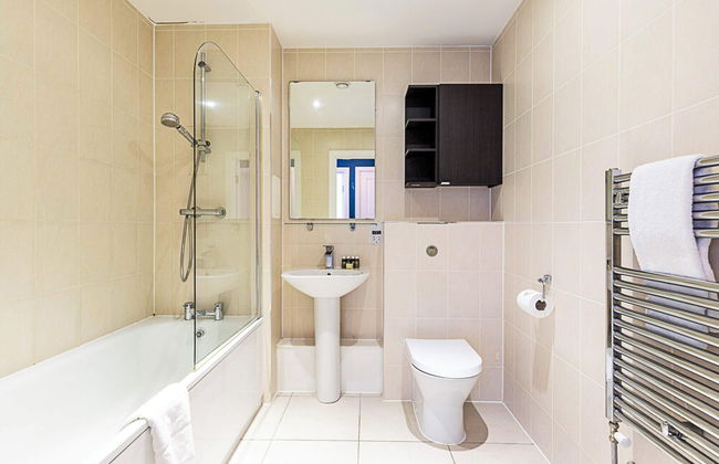 Stylish East London Apartment - Foto 17