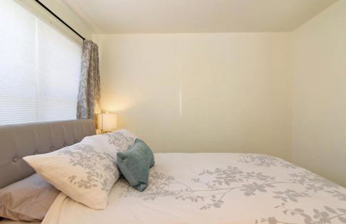 Mission Bay Cottage - Bay View Patio, Parking, WasherDryer - Foto 6