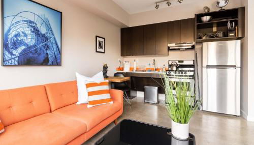 Stay Portland - Bright Studio Apartment - Food Carts & Local Shops - Photo 3