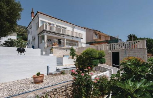 Stunning Home In Orebic With Wifi - Photo 12