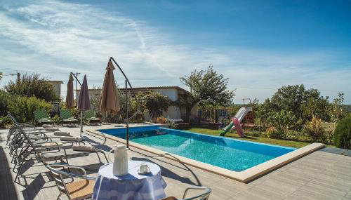 Oberhalb des Limfjords liegt diese Ferienwohnung mit Pool, Terrrasse und Grillplatz - Foto 3