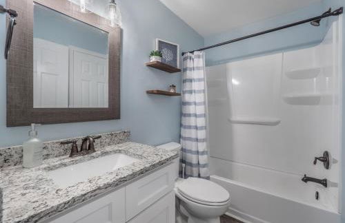 Love & Memories - Photo 37