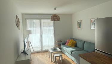 New & serene II 1 bedroom appartement near La Défense Paris Parking and Fibre - Foto 2