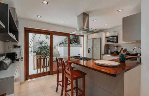 Tropical Escape Next to Leblon (Villa Elis Regina) - Foto 6