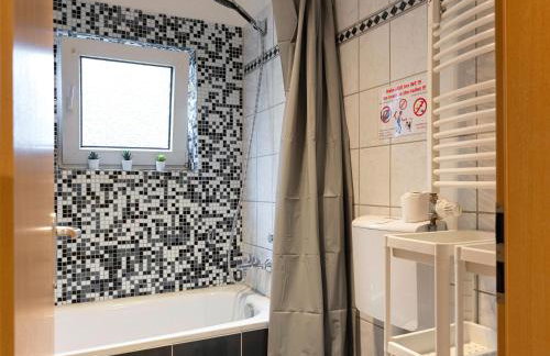 BudgetRoom 3 Bedroom Perfect for Teams - Foto 22