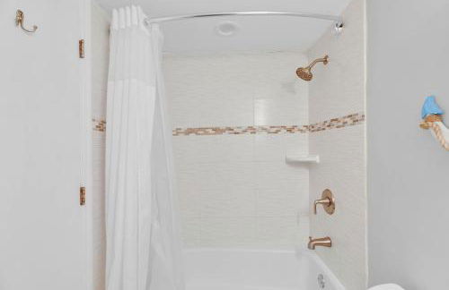 Curacao - Large 2x2 Waterfront Condo Great View Pool & Dock - Photo 23