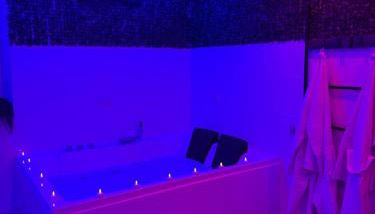 Wood Spa Wellness Apartment mit Whirlpool & Sauna - Foto 4