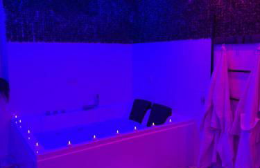 Wood Spa Wellness Apartment mit Whirlpool & Sauna - Foto 4