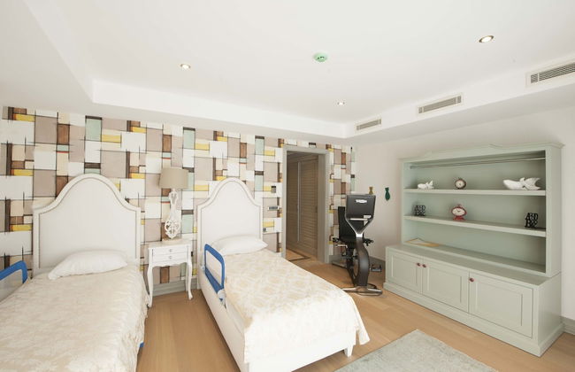 Vhillas Private Luxury Villa Regnum - Photo 4