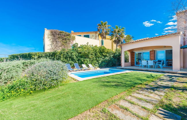 Seaside Villa in Colonia de Sant Pere - Foto 1
