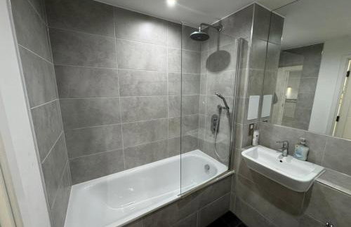 Crescent 1 Bedroom Apartment - Foto 9